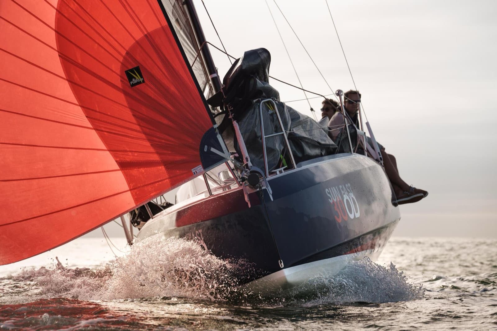 Bow, Sun Fast 30 One Design