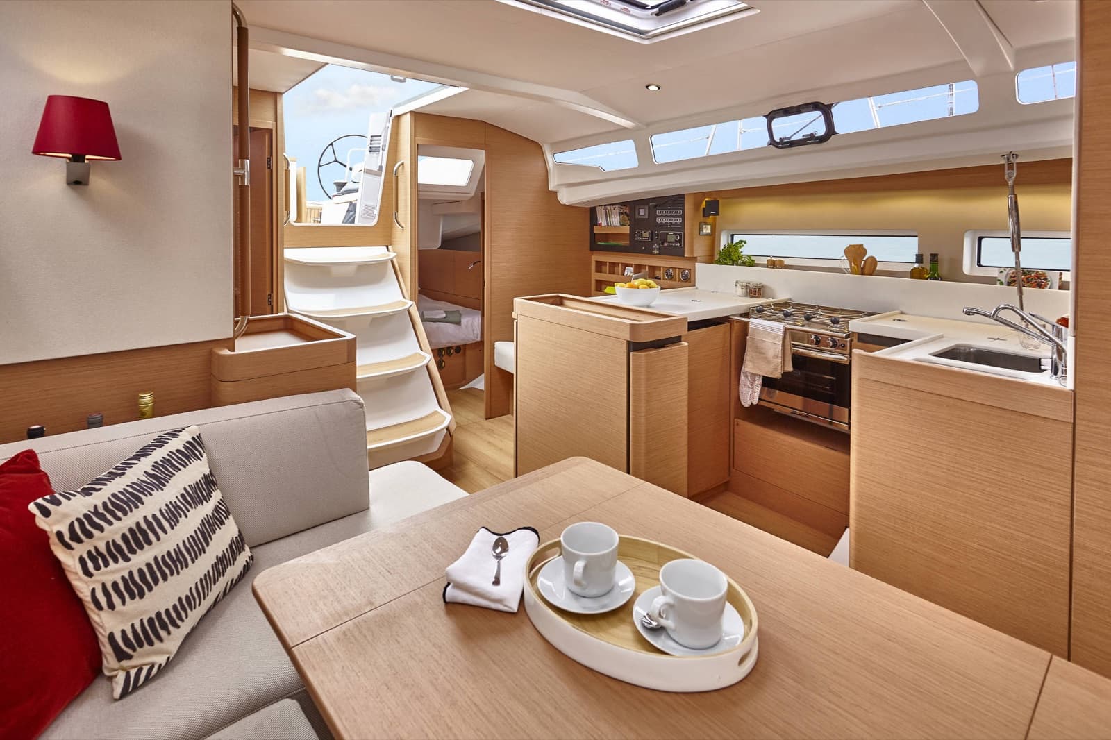 Galley, Sun Odyssey 440